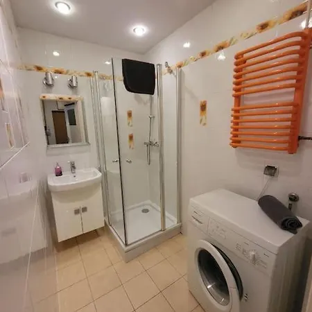 Duzy Apartament - 100m Do Ratusza - 4 Pokoje Appartement